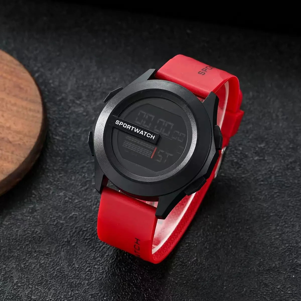 Relógio Esportivo Masculino YIKAZE – Design Moderno, Resistência e Funções Completas